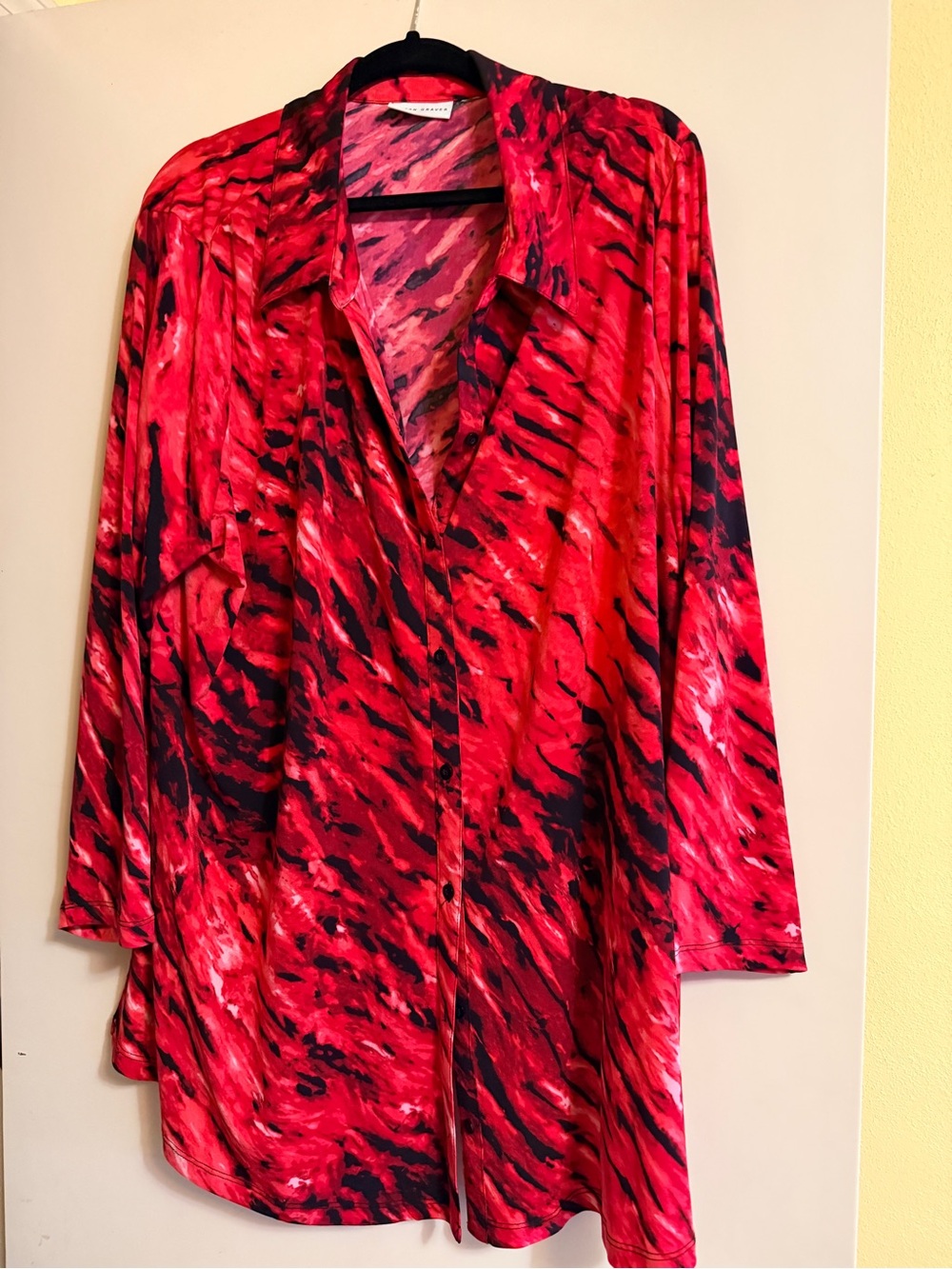 Susan Graver Red and Black Printed Blouse